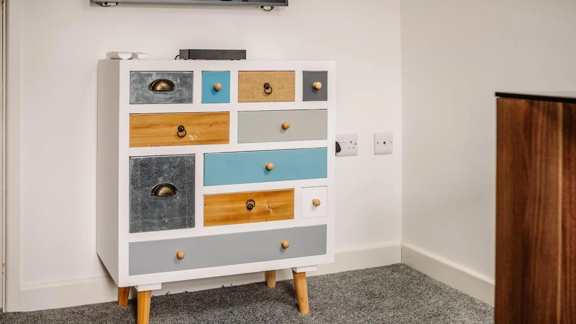 Modern Hove Home Close To Brighton Beach With Free Parking
